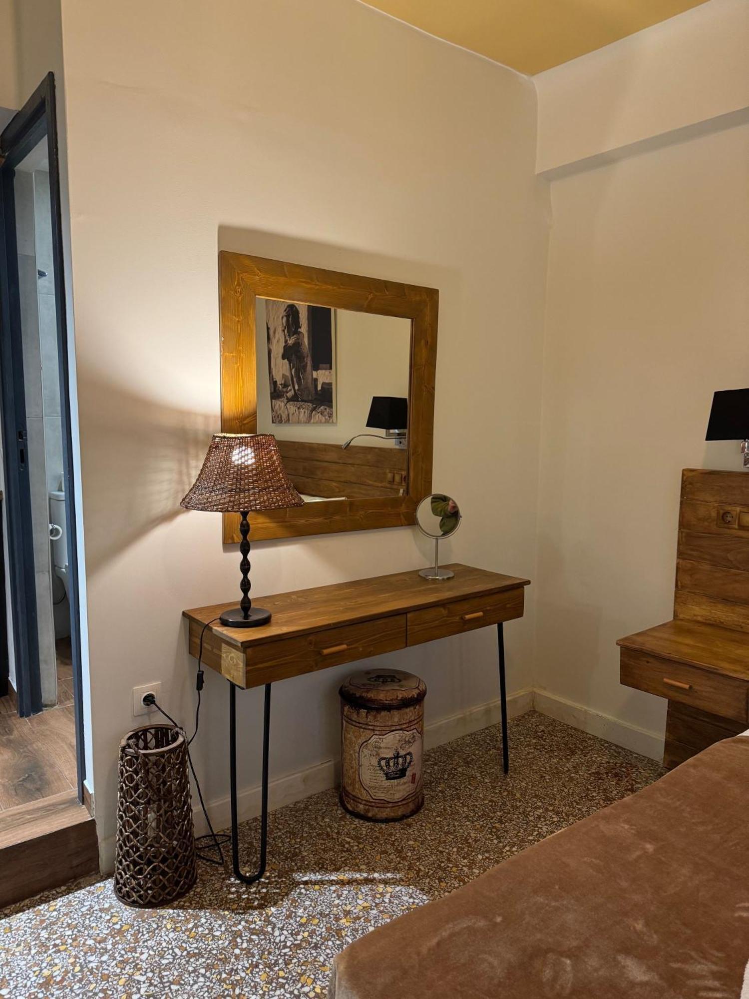 Haris 302 Apartment By Vpn Accomodation Atenas Exterior foto